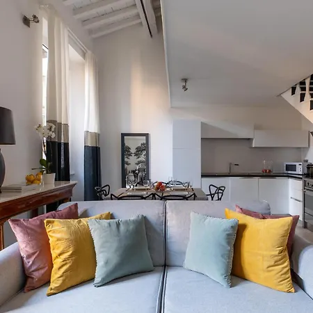 Iflat Historic Flat In Campo De Fiori Apartment Rome