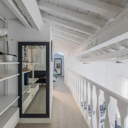 Apartman Iflat Historic Flat In Campo De Fiori Róma